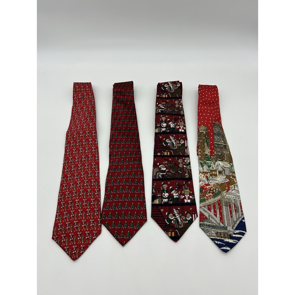Christmas Ties Santa Claus Holiday Necktie Novelty Bundle Festive Lot Of‎ 4